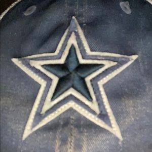 Meet your Posher, Charles